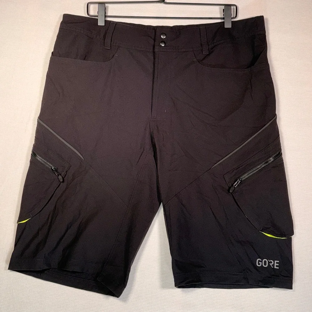 Gore Wear C3 Trail Shorts Mens XL Black Mountain Biking Cargo Shorts 100047 NEW